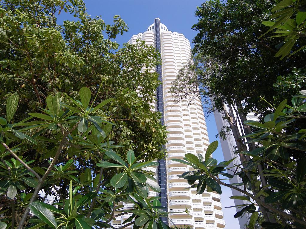 Sky Beach Apartment Pattaya Buitenkant foto
