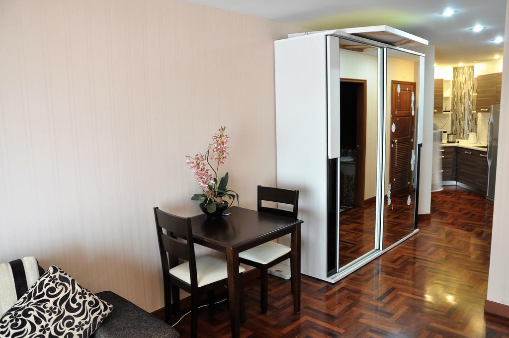 Sky Beach Apartment Pattaya Buitenkant foto