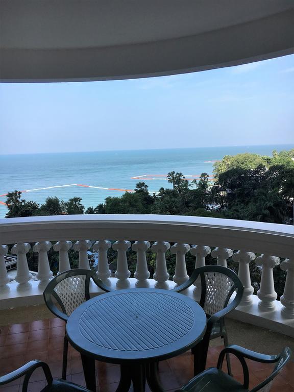 Sky Beach Apartment Pattaya Buitenkant foto
