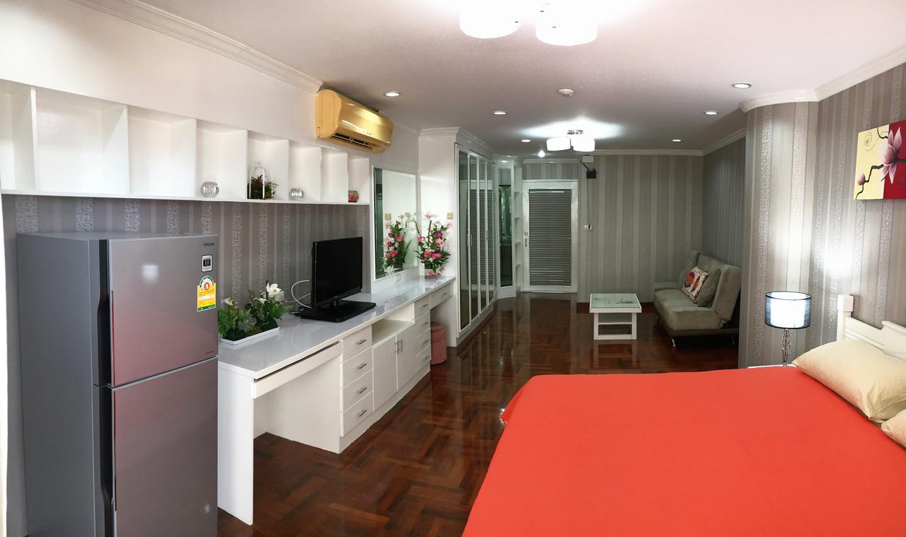 Sky Beach Apartment Pattaya Buitenkant foto