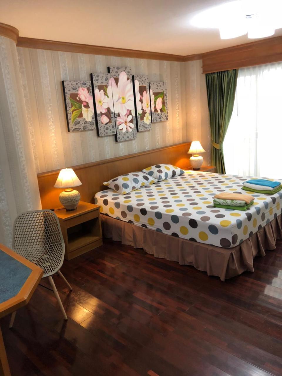 Sky Beach Apartment Pattaya Buitenkant foto