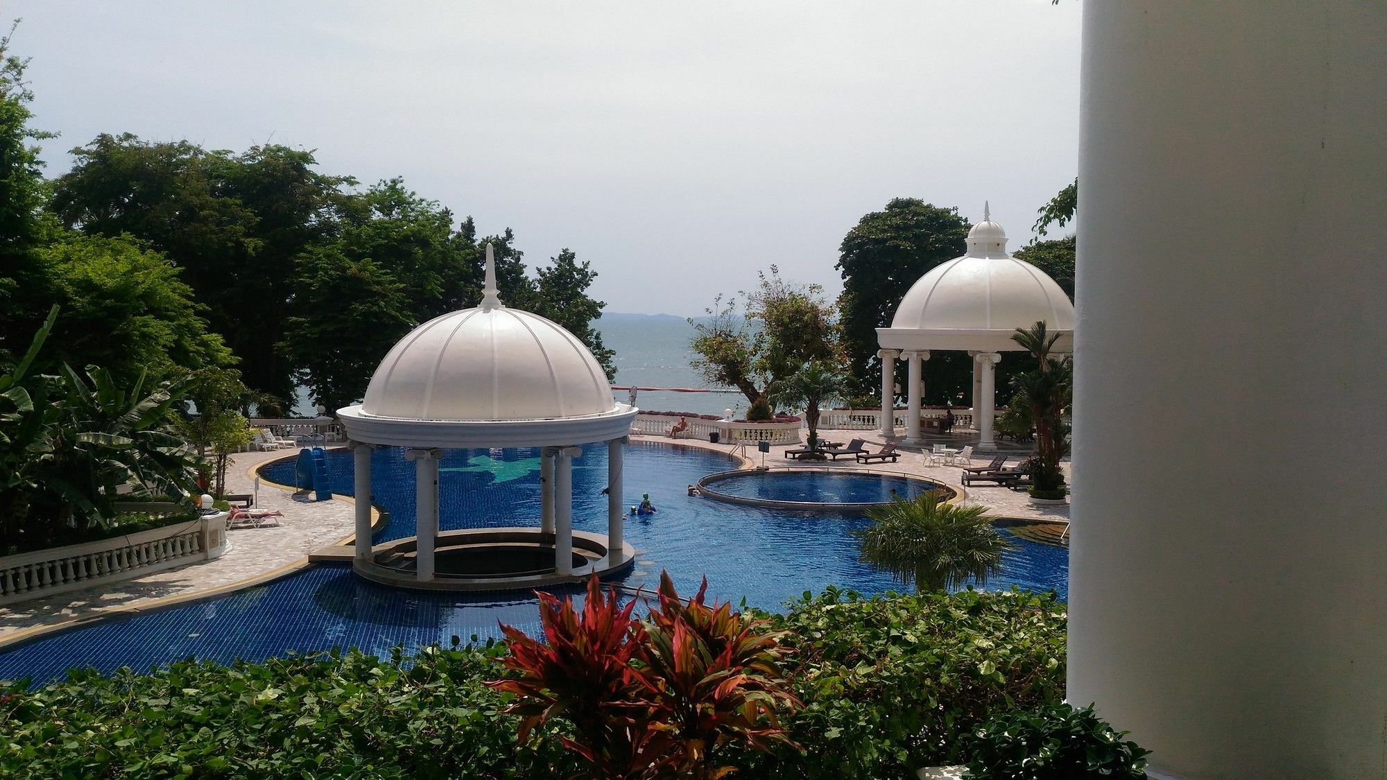 Sky Beach Apartment Pattaya Buitenkant foto